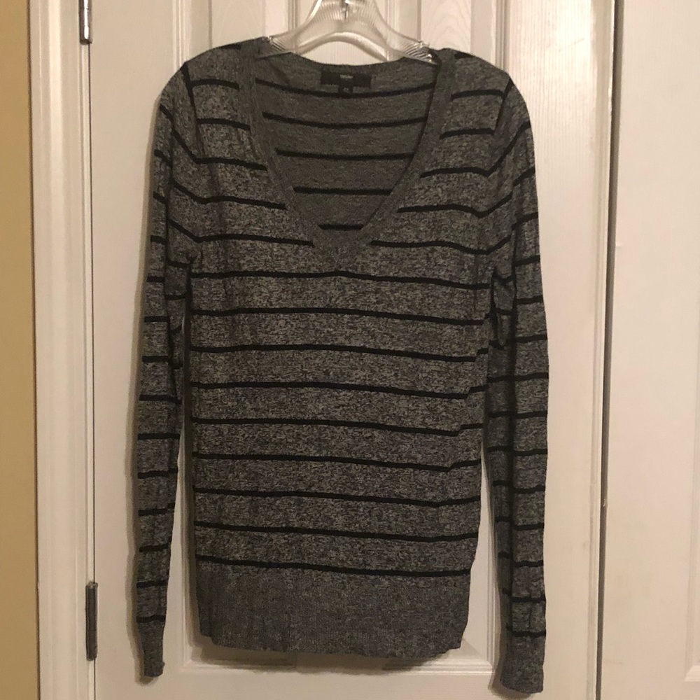 Gray with black stripe v-neck pullover sweater